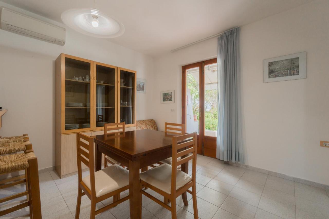 Residence Baia Delle Grazie Casa Morcone Bagian luar foto