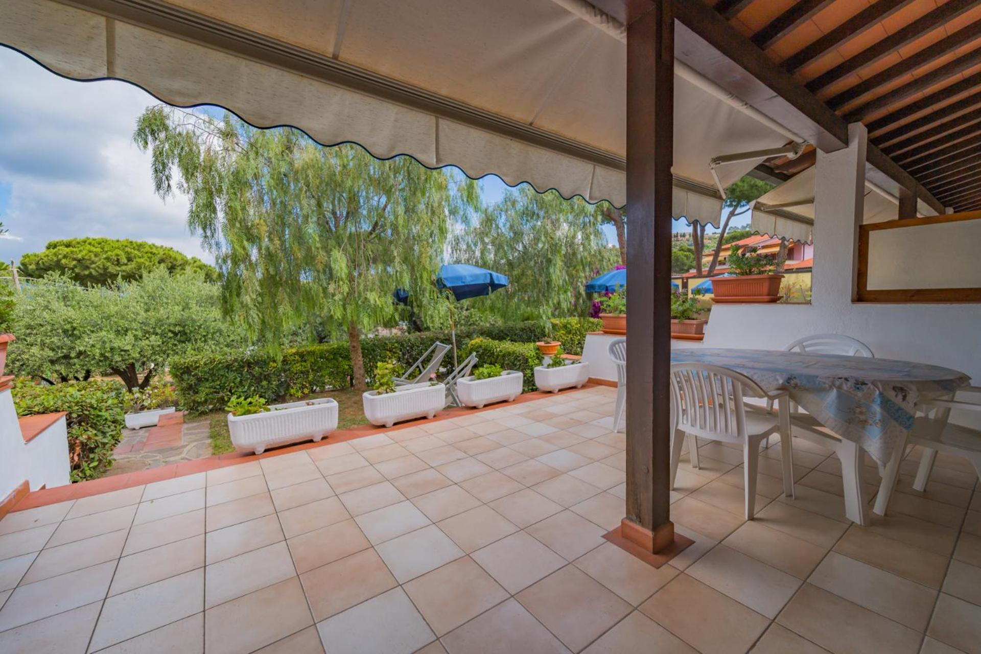 Residence Baia Delle Grazie Casa Morcone Bagian luar foto