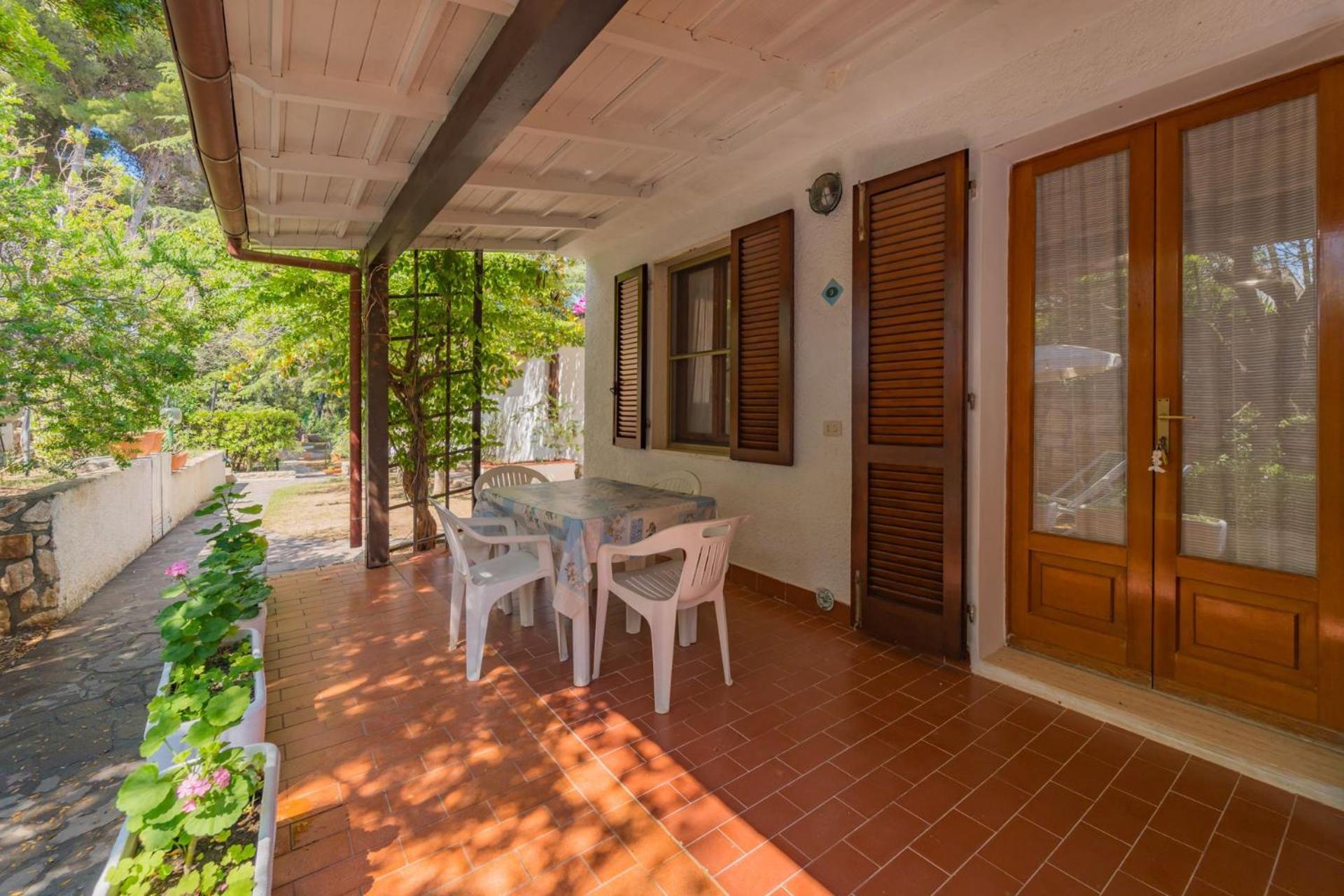 Residence Baia Delle Grazie Casa Morcone Ruang foto